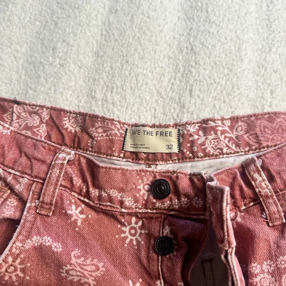We The Free Free People Good Luck Printed Barrel Jeans EUC - Picture 12 of 12